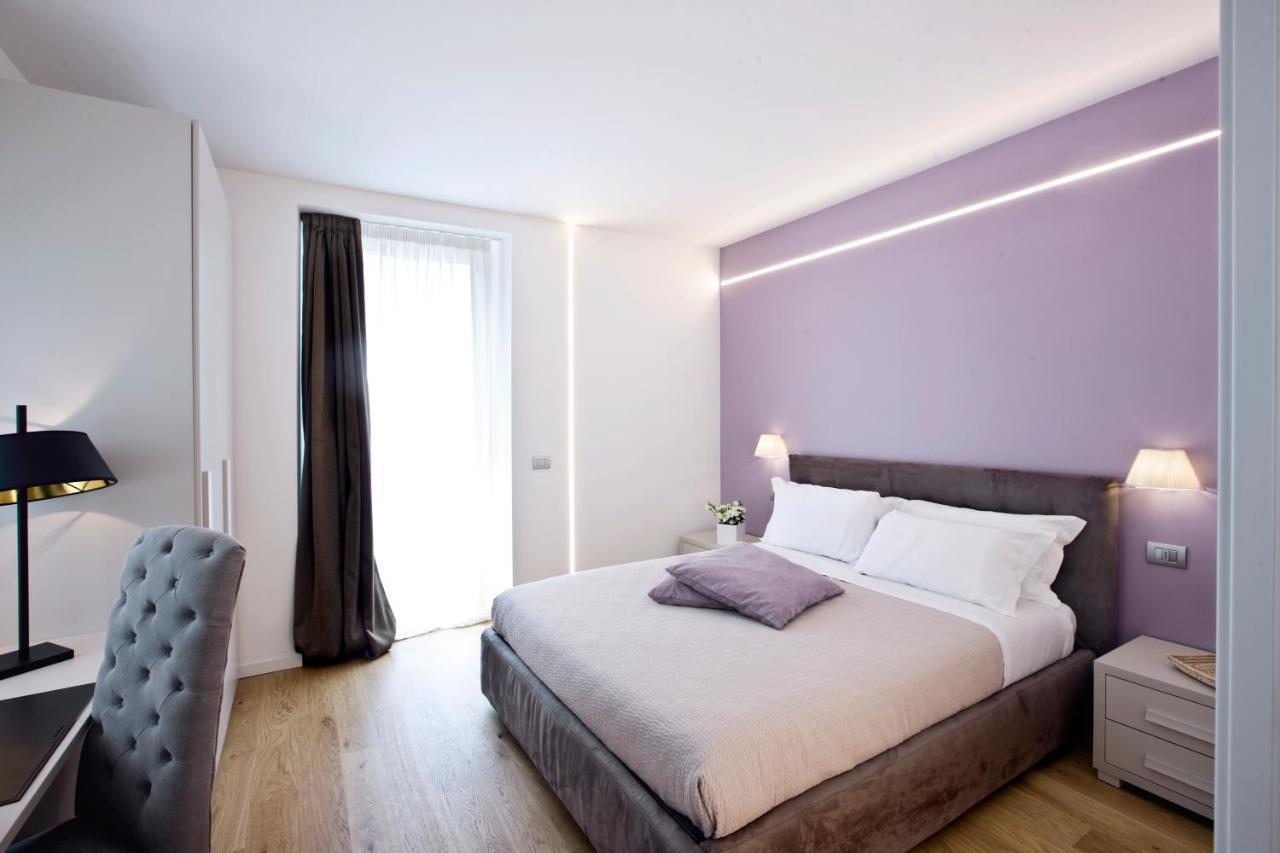 Manzoni 124 Bed&Relax Bed & Breakfast Esine Bagian luar foto
